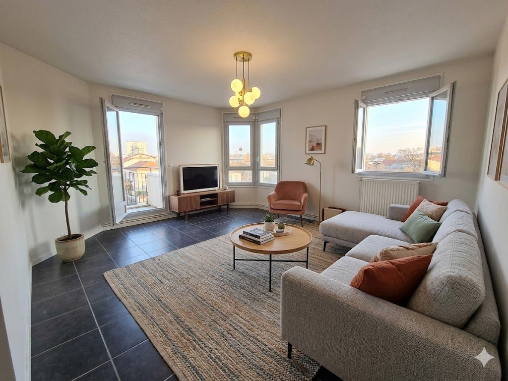 T4 de 81,32 m² à Caluire-Et-Cuire, Les Moulins du Rhône au prix de vente de 195 100 €