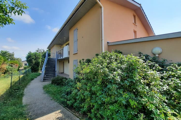 T2 de 45 m² à Rillieux-La-Pape, au prix de vente de 120 000  €